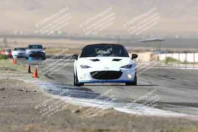 media/Oct-20-2024-Speed Ventures (Sun) [[868654b27b]]/Green/Session 3 (Sunrise)/